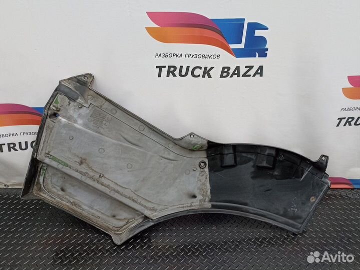 500370052 Накладка двери правой Iveco Stralis