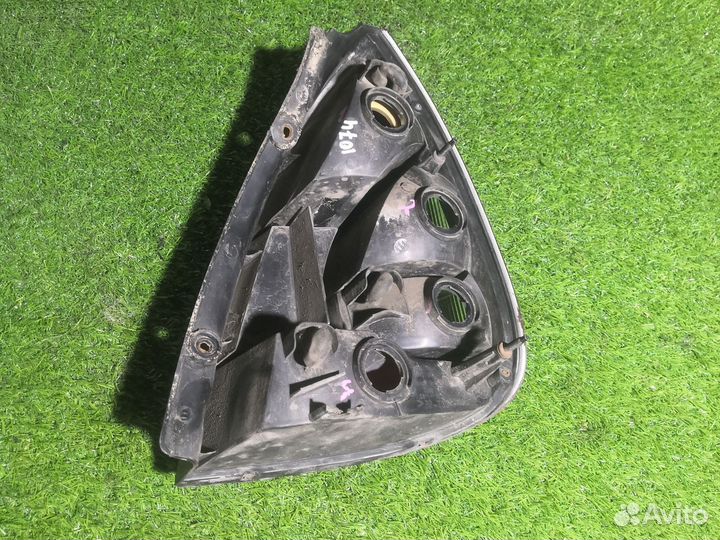 Фонарь задний левый с дефектом Daewoo Nubira 1