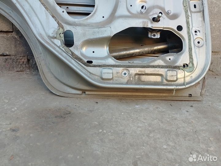 Дверь задняя левая Nissan Almera N16 Хетчбек