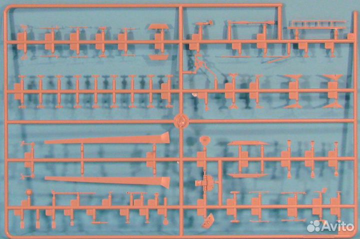 Сборная модель самолета 1 48