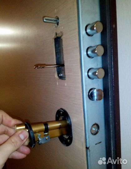 Аварийное вскрытие, замена замков