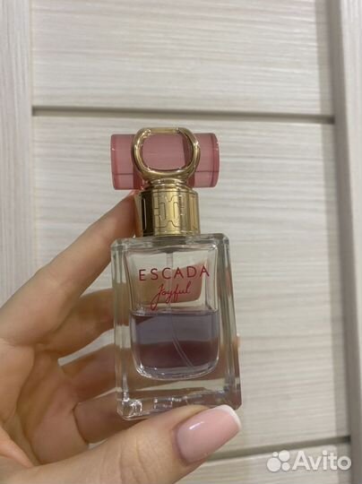 Туалетная вода escada