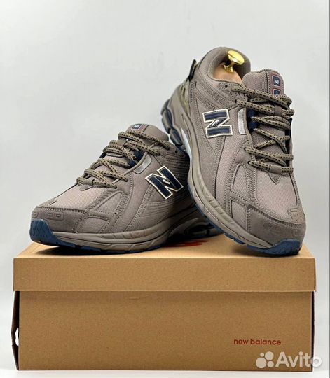 Кроссовки new balance 1906r