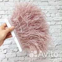 Страусиные перья на ленте