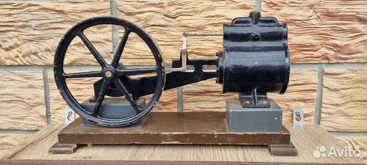Модель парового двигателя г. Киров СССР 1958г