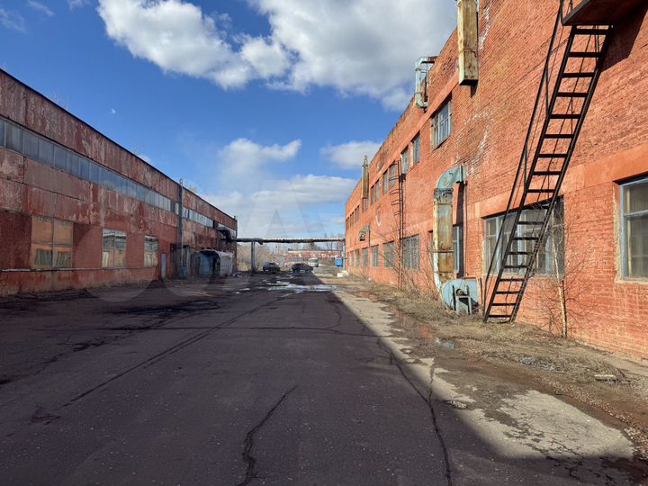 От 2000 до 10900 кв.м