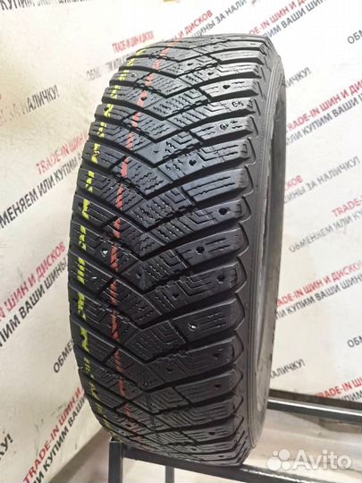 Goodyear UltraGrip Ice Arctic SUV 215/65 R17 99T