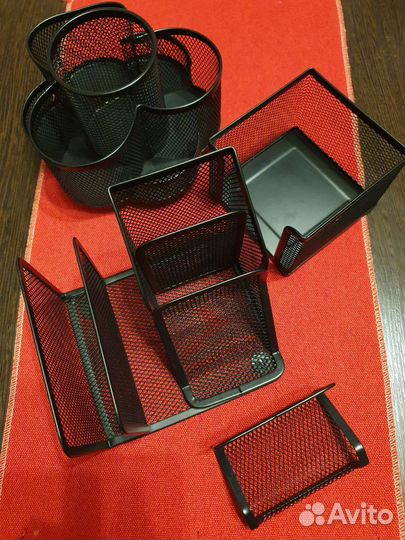 Подставка для канцелярии,органайзер на стол металл