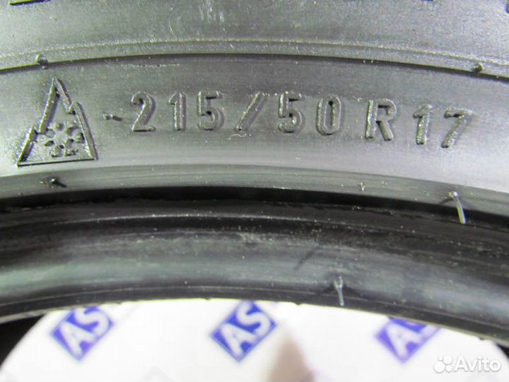 Nokian Tyres Hakkapeliitta 7 215/50 R17 88R