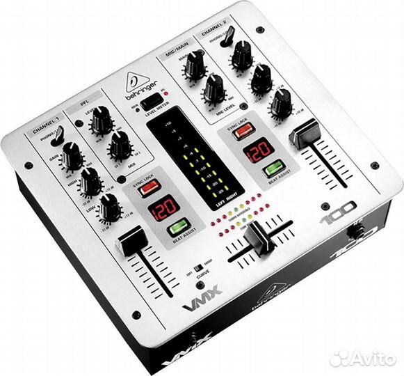 Behringer VMX 100 Pro Mixer - DJ-микшер