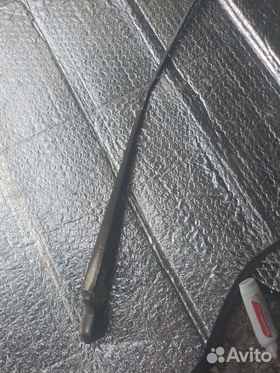 Поводок заднего дворника Kia Shuma 2