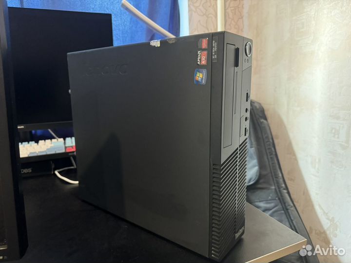 Lenovo thinkcentre m79