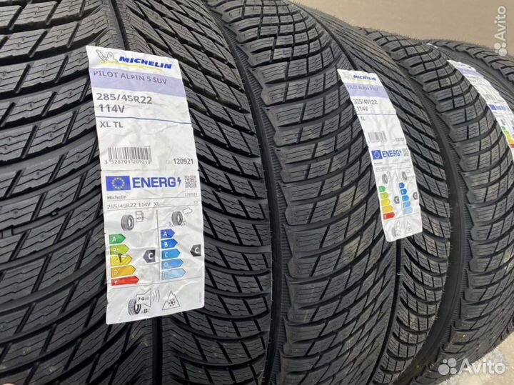 Michelin Pilot Alpin 5 SUV 285/45 R22 и 325/40 R22 114V