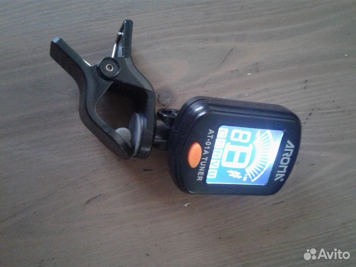 Тюнер поворотный, для настройки гитар