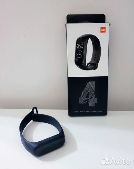 Фитнес браслет xiaomi mi band 4