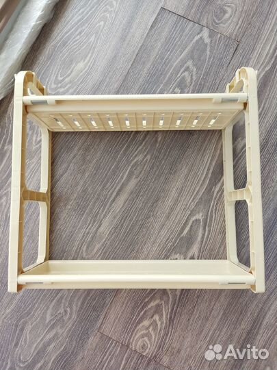 Полочка для ванной или кухни