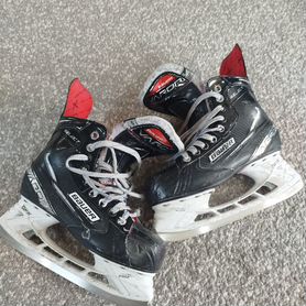 Хоккейные коньки bauer vapor select 5EE