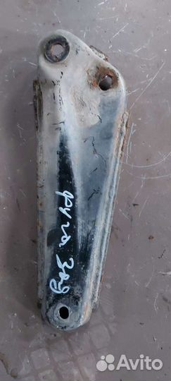 Рычаги задние на Nissan Fuga