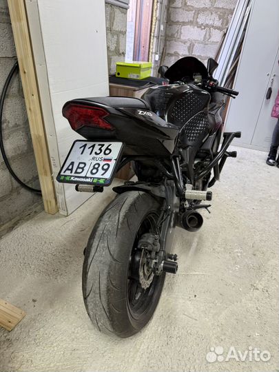 Продам kawasaki zx-6r