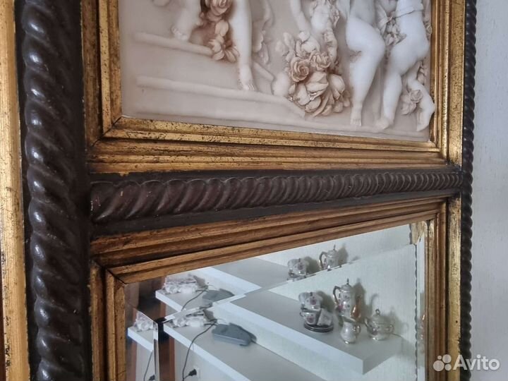 Антикварное зеркало