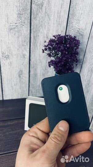 Кардхолдер wallet Apple