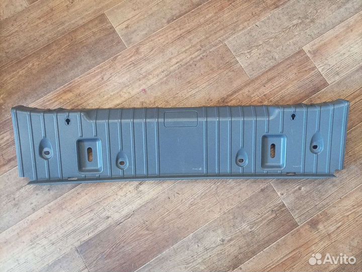 Элементы отделки багажника bmw E90