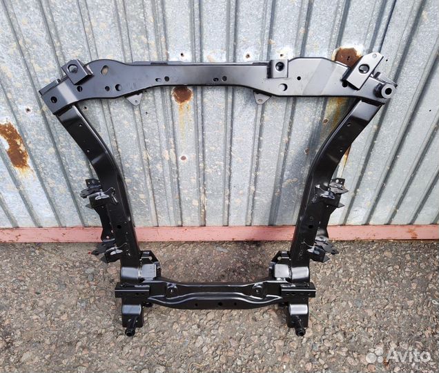 Подрамник двигателя Duster 2021- ор-л 544010635R