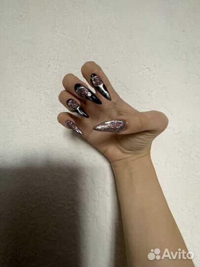 Маникюр педикюр наращивание ногтей