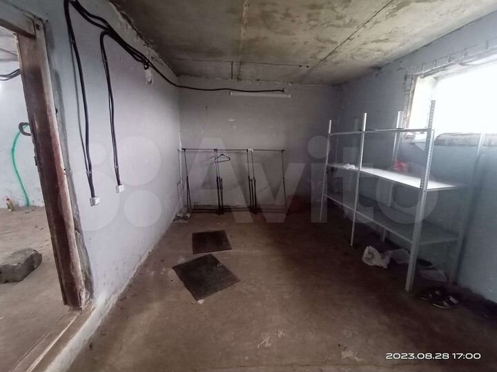 Помещение свободного назначения по 70 м²