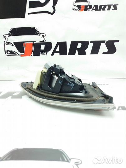 Фонарь задний внутренний Mazda 3 BL (2008—2011)