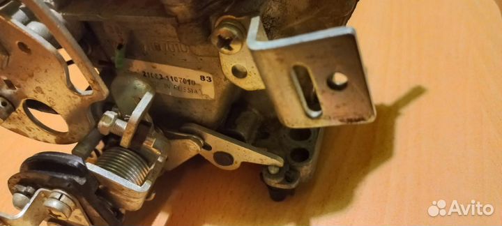 Карбюратор 21083