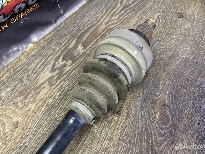 Привод задний правый Bmw F30 седан N47 09.2014