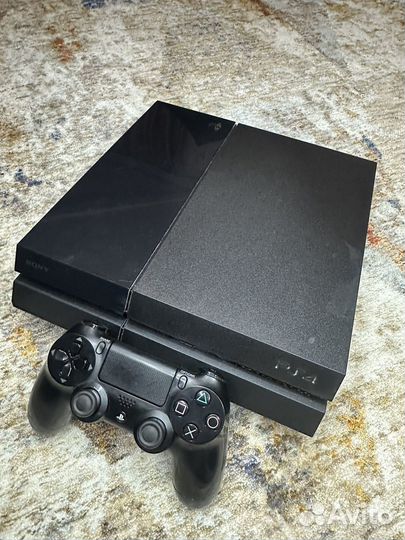 Sony PlayStation 4 - Гарантия 2 геймпада