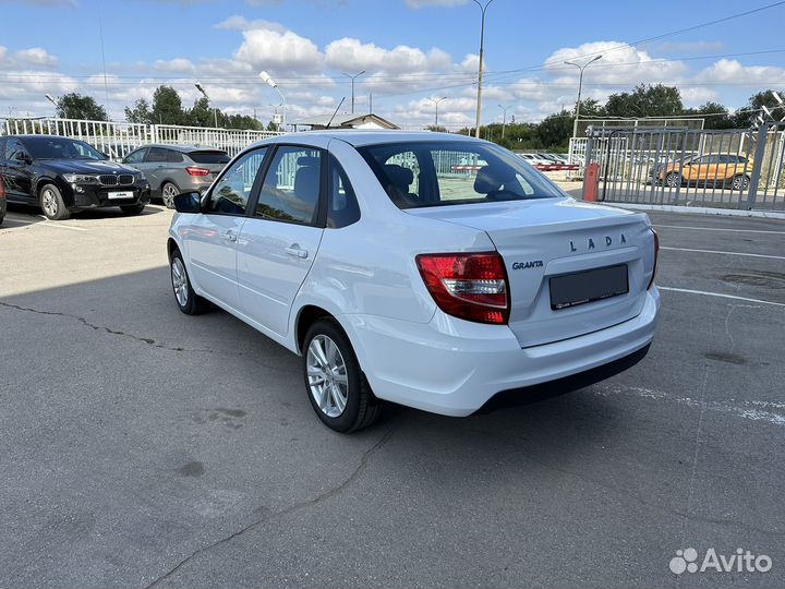 LADA Granta 1.6 МТ, 2023, 7 км