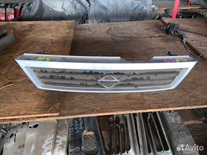 Решетка радиатора Nissan Pulsar