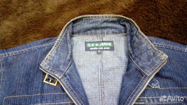 Джинсовая куртка