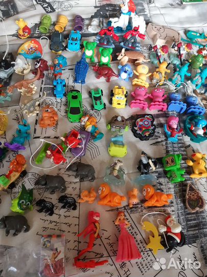 Киндер сюрприз игрушки