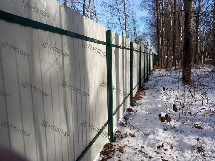 Забор из профнастила для дома