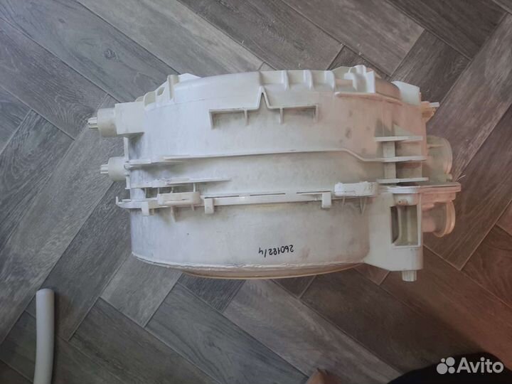Бак стиральной машины Indesit Ariston