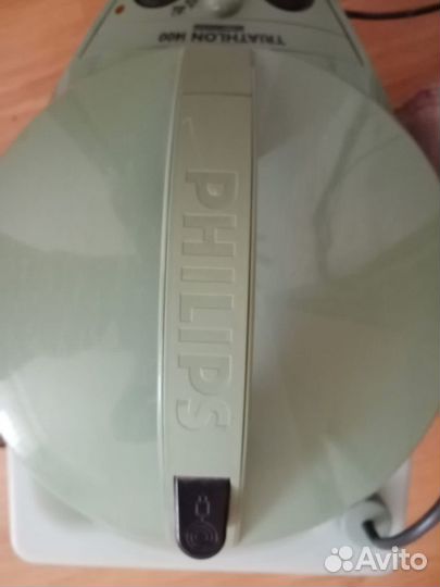 Моющий пылесос Philips