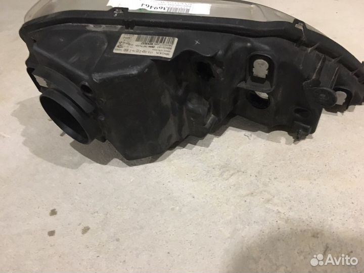 Фара битая левая Renault Logan 2012