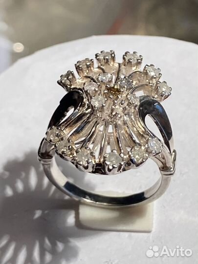 Серебряное кольцо женское