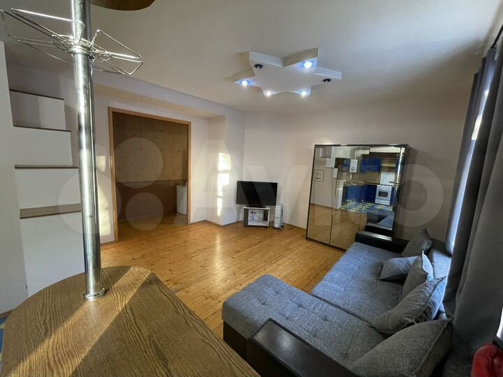 2-к. квартира, 64 м², 2/3 эт.