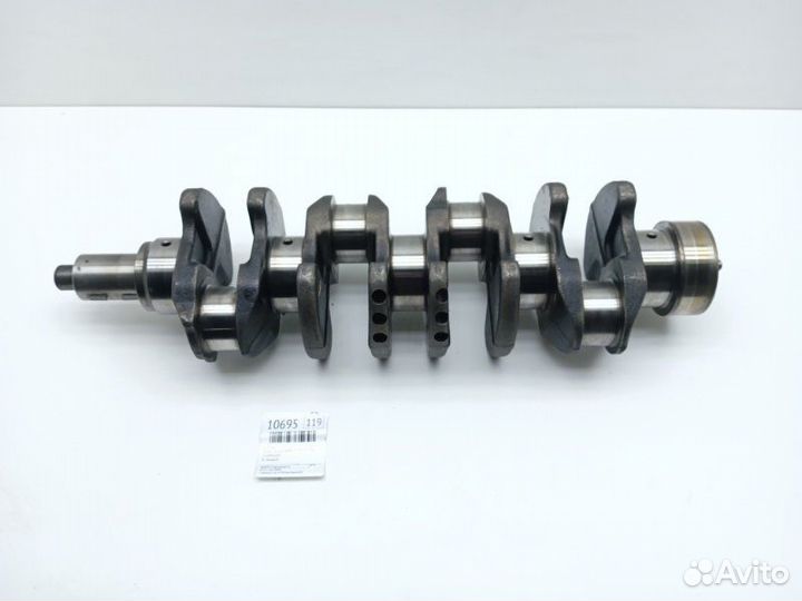 Коленвал Nissan Caravan