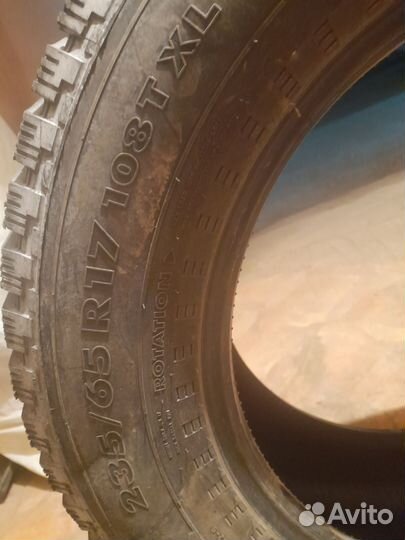 Nokian Tyres Hakkapeliitta 5 SUV 235/65 R17 104T
