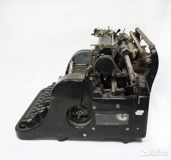 Печатная машинка Olimpic, арабский шрифт