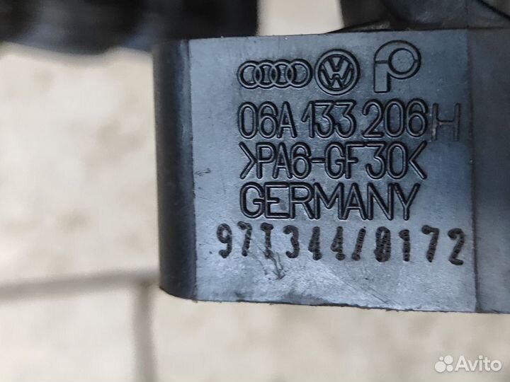 Коллектор впускной audi a3 8l golf 4 bora 1.8