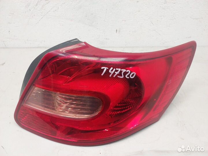 Фонарь (задний) Suzuki Kizashi, 2012