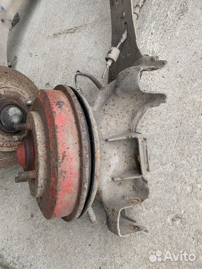 Задний продольный рычаг Ford Focus 1