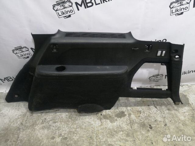 Обшивка багажника правая Mercedes Gl X164